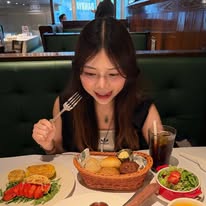 Eatwithbobo